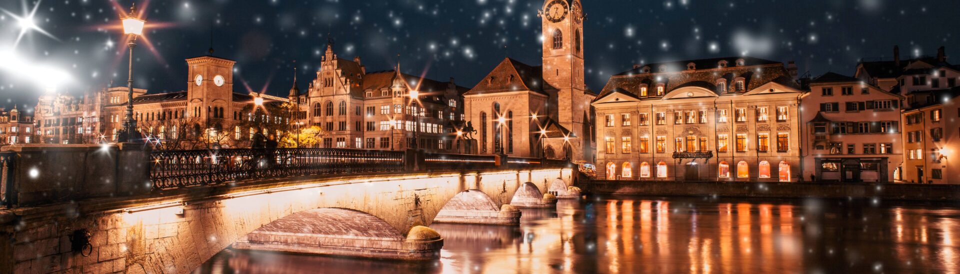 Zurich in de winter-shutterstock_2082933121