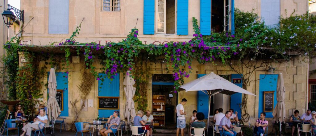 Vakantie in Frankrijk-Arles-hugo-kruip-JRT_Qmy638g-unsplash
